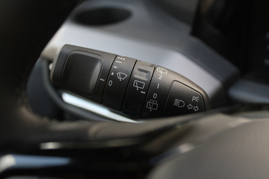 Ford Tourneo Custom 320 2.0 TDCI L2H1 Titanium X DC 170pk - Adaptive Cruise - LED - Blind Spot - Leder - Navigatie - 360 Camera - Trekhaak -