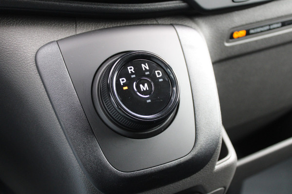 Ford Transit 350 2.0 TDCI L3H2 Limited 165pk - LUCHTVERING - ACC - Blind Spot - 360 camera - Navigatie - Stoel-Stuurverwarming - Trekhaak - R