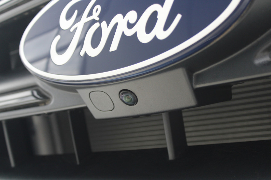 Ford Transit 350 2.0 TDCI L3H2 Limited 165pk - LUCHTVERING - ACC - Blind Spot - 360 camera - Navigatie - Stoel-Stuurverwarming - Trekhaak - R