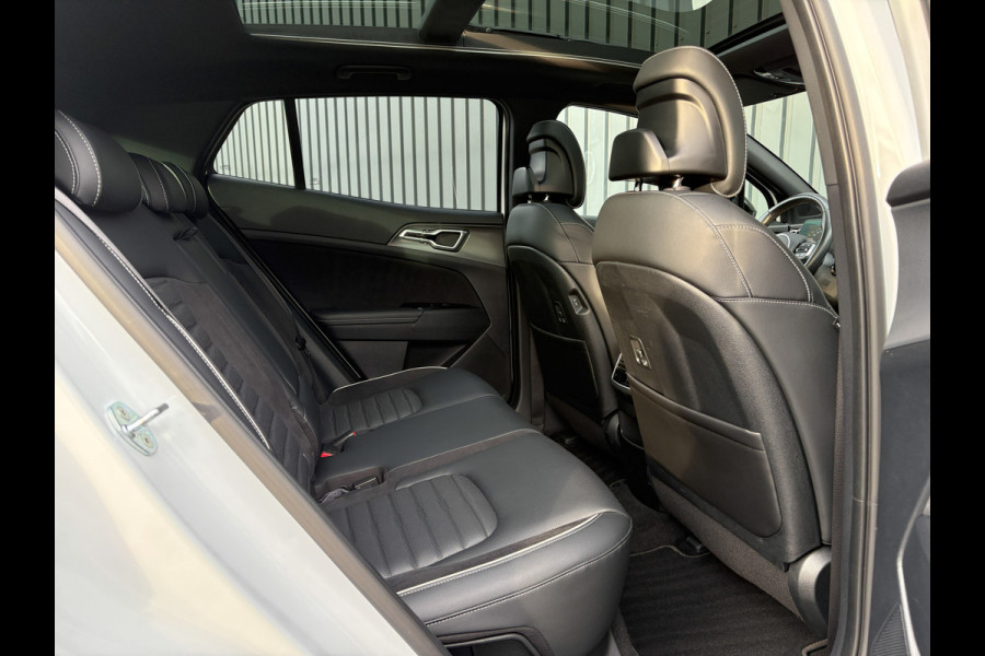 Kia Sportage 1.6 T-GDi Plug-in Hybrid AWD GT-PlusLine | Panodak | Stoelgeheugen | 360 Camera | Stoel koeling/verwarming | Prijs Rijklaar!!