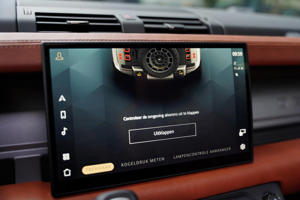 Land Rover Defender 110 P 635 V 8 Octa By Lamborghini VAN GRIJS Kenteken