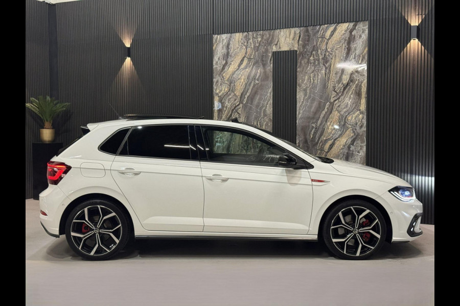 Volkswagen Polo 2.0 TSI GTI|PANO|KEYLESS|BLIND SPOT|BOMVOL