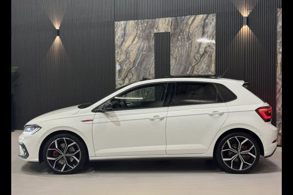 Volkswagen Polo 2.0 TSI GTI|PANO|KEYLESS|BLIND SPOT|BOMVOL