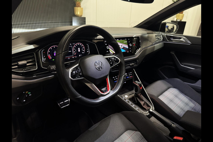 Volkswagen Polo 2.0 TSI GTI|PANO|KEYLESS|BLIND SPOT|BOMVOL