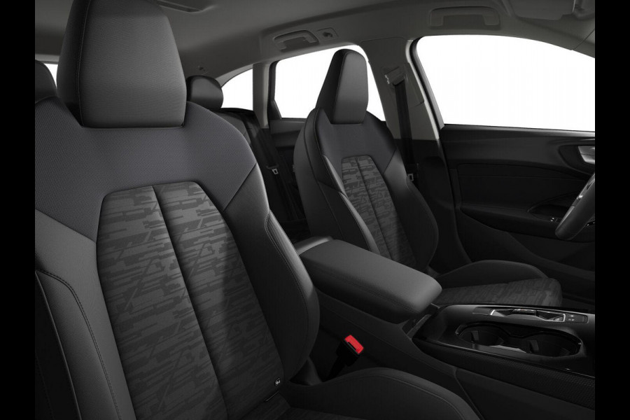 Audi A5 Avant Advanced edition e-hybrid 220 kW / 299 PK Avant 7 | Techniekpakket plus | Stoelen voor eletrisch | Geheugenpakket | Voorventilatie comfort |