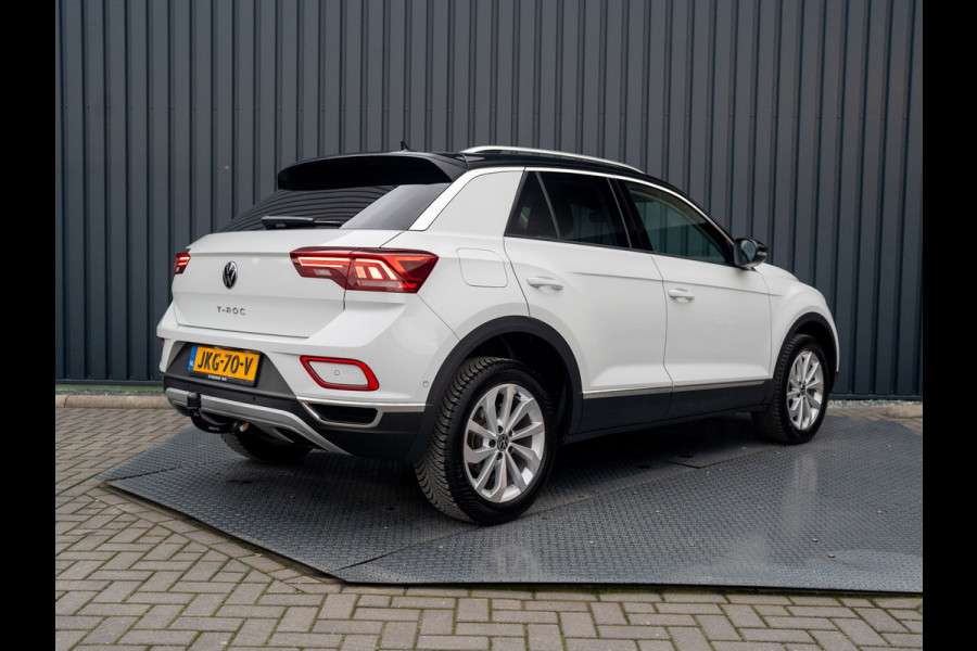 Volkswagen T-Roc 1.5 TSI 150Pk DSG Style | Trekhaak afnb. | IQ Light | Allseason banden | Prijs Rijklaar!!