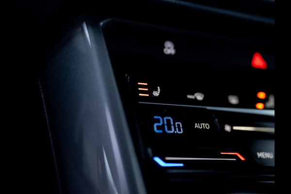 Volkswagen T-Roc 1.5 TSI 150Pk DSG Style | Trekhaak afnb. | IQ Light | Allseason banden | Prijs Rijklaar!!