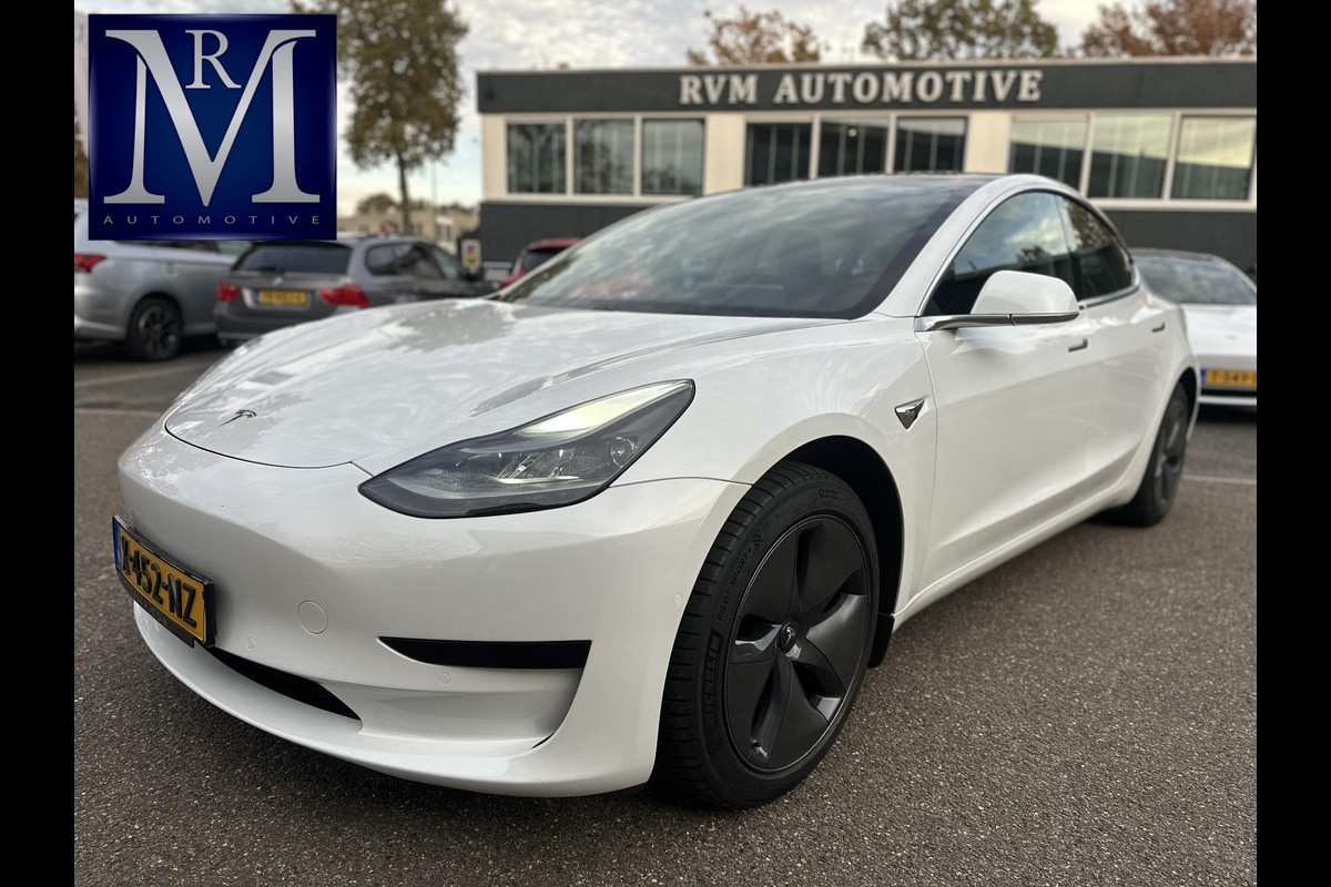 Tesla Model 3 Standard RWD Plus 60 kWh AUTOPILOT | AFNEEMBARE TREKHAAK | RIJKLAAR GELEVERD MET 12 MND BOVAG GARANTIE