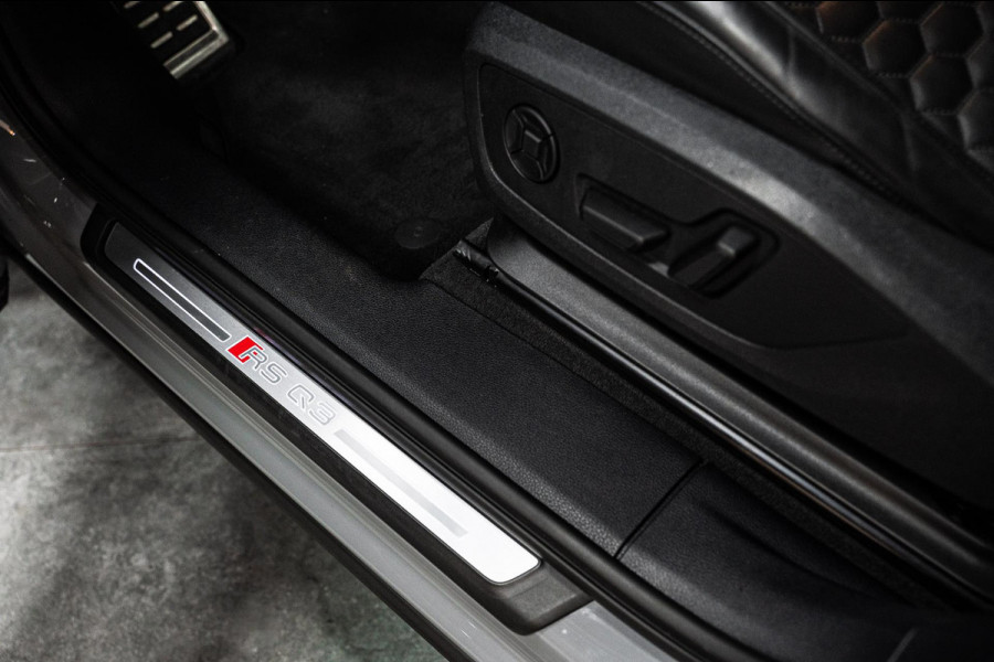 Audi Q3 Sportback RSQ3 NARDOGREY|PANO|SONOS|FULLEDER|AUT