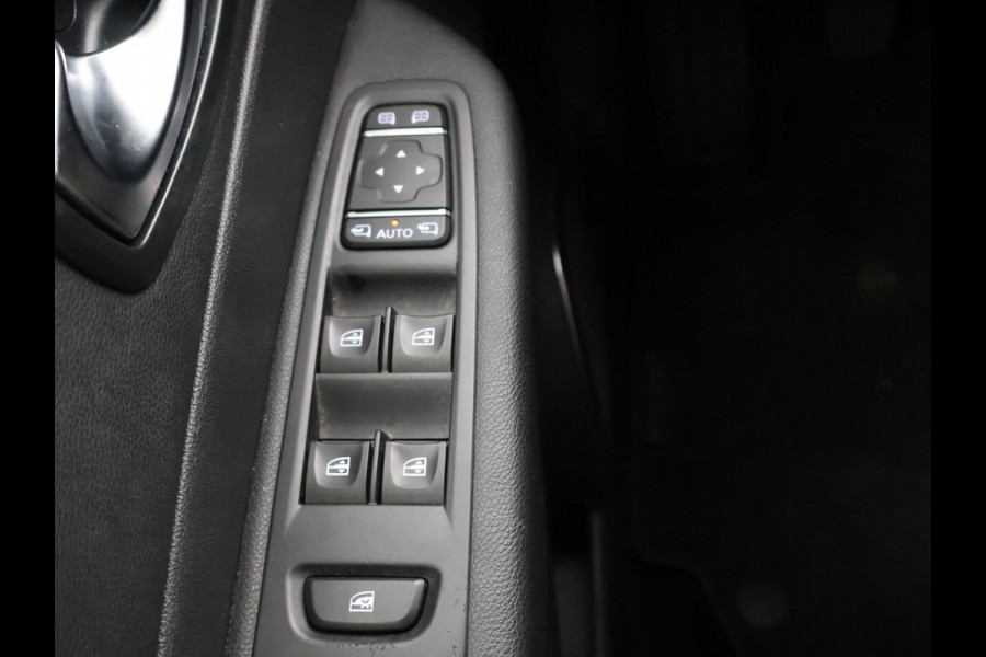 Renault Captur 0.9 TCe INTENS + CAMERA / TREKHAAK / NAVIGATIE / DAB / LED