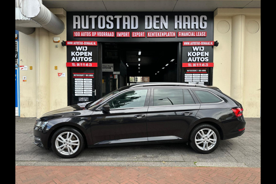 Škoda Superb Combi 2.0 TSI DSG 140Kw Navi Carplay Memory