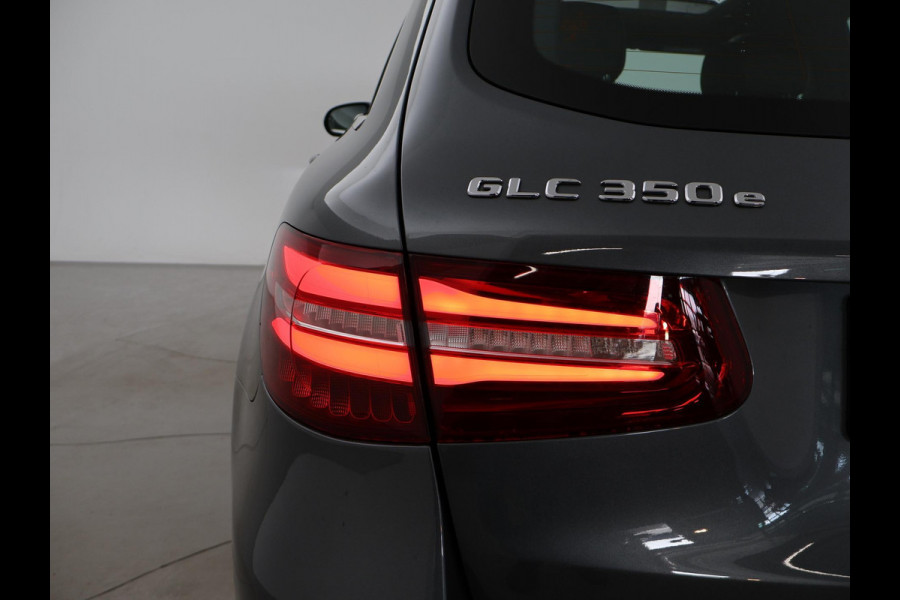 Mercedes-Benz GLC 350e PLUG-IN HYBRID 320 PK 4MATIC AMG SPORT + WEGKL. TREKHAAK / PANORAMA / LEDER / CAMERA