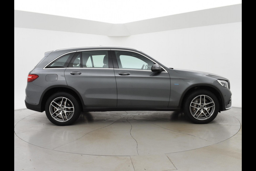 Mercedes-Benz GLC 350e PLUG-IN HYBRID 320 PK 4MATIC AMG SPORT + WEGKL. TREKHAAK / PANORAMA / LEDER / CAMERA