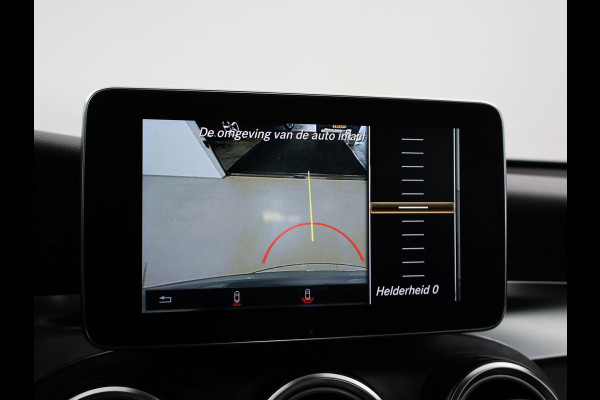 Mercedes-Benz GLC 350e PLUG-IN HYBRID 320 PK 4MATIC AMG SPORT + WEGKL. TREKHAAK / PANORAMA / LEDER / CAMERA