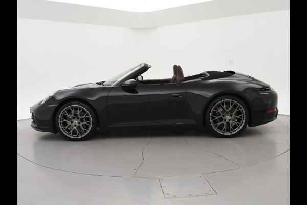 Porsche 911 Cabrio 3.0 CARRERA EXCLUSIVE MANUFAKTUR DARK OLIVE + CLUBLEDER EXCLUSIEF TRUFFEL BRUIN