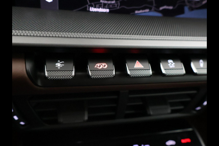 Porsche 911 Cabrio 3.0 CARRERA EXCLUSIVE MANUFAKTUR DARK OLIVE + CLUBLEDER EXCLUSIEF TRUFFEL BRUIN