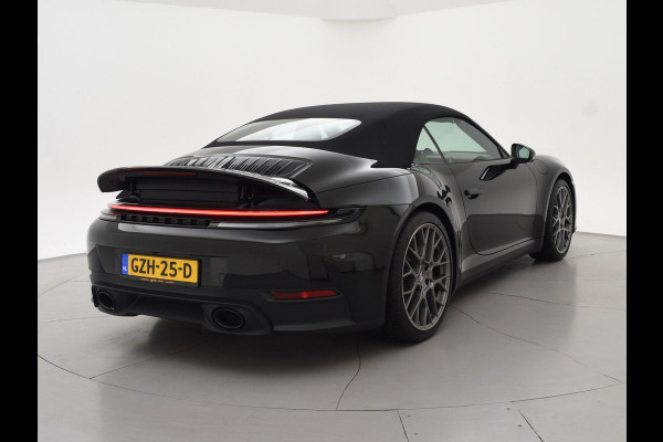 Porsche 911 Cabrio 3.0 CARRERA EXCLUSIVE MANUFAKTUR DARK OLIVE + CLUBLEDER EXCLUSIEF TRUFFEL BRUIN