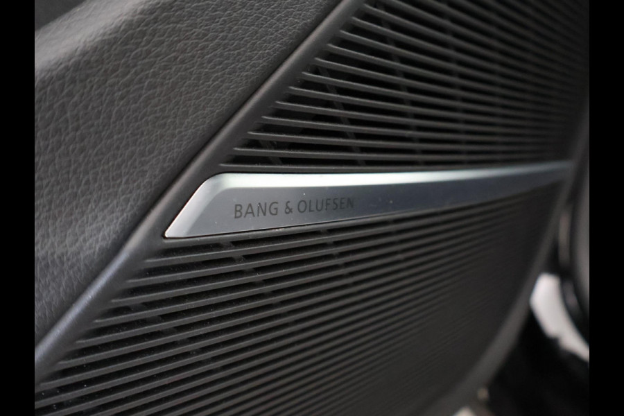 Audi Q8 50 TDI 286 PK QUATTRO PRO LINE S + 22 INCH | B&O | SOFT CLOSE | ELEK. TREKHAAK | STANDKACHEL