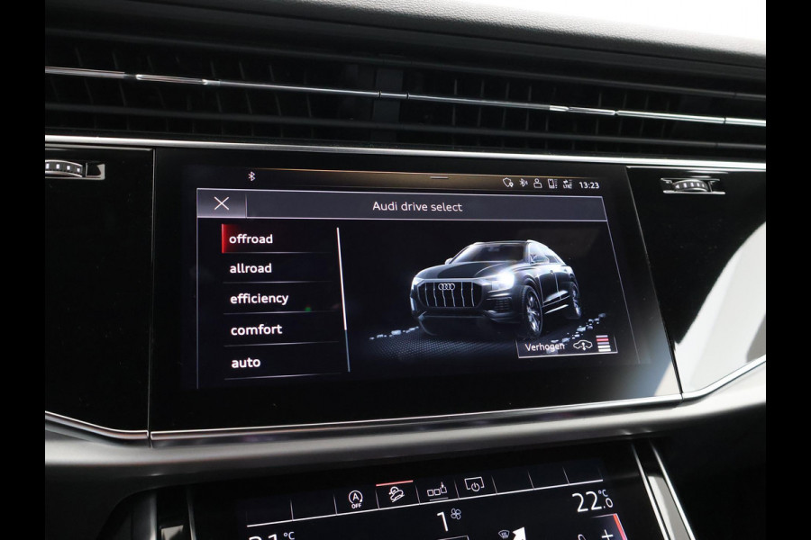 Audi Q8 50 TDI 286 PK QUATTRO PRO LINE S + 22 INCH | B&O | SOFT CLOSE | ELEK. TREKHAAK | STANDKACHEL