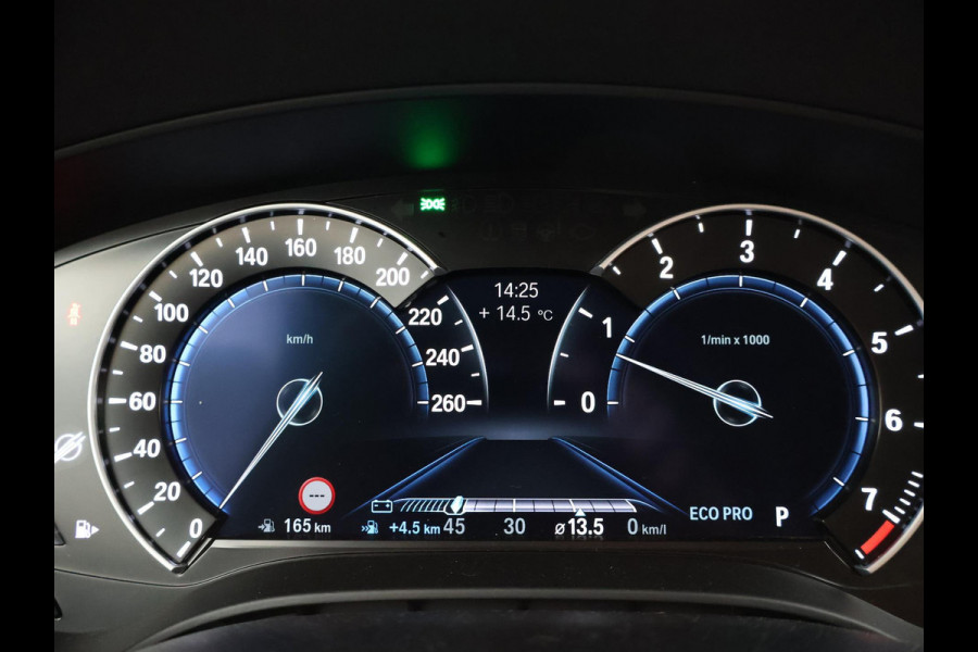 BMW 5 Serie Touring 530i H.E. SPORT-LINE 252 PK AUT8. + LEDER EXCLUSIVE / ADAPTIVE CRUISE / CARPLAY