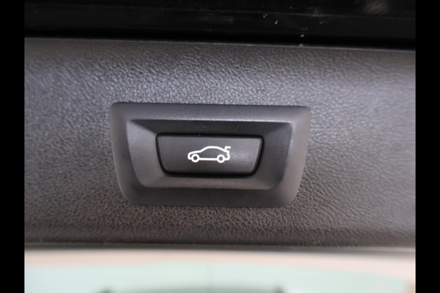 BMW 5 Serie Touring 530i H.E. SPORT-LINE 252 PK AUT8. + LEDER EXCLUSIVE / ADAPTIVE CRUISE / CARPLAY