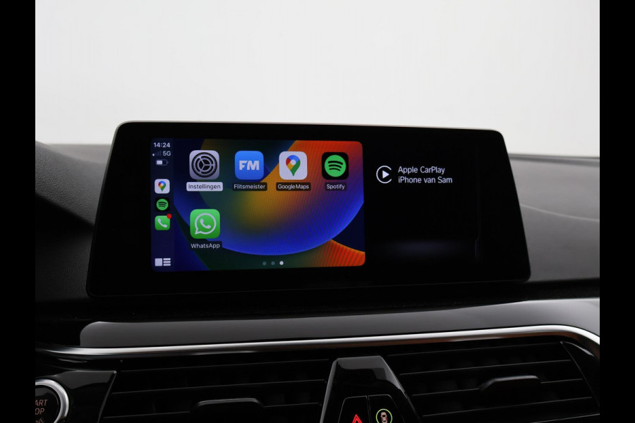 BMW 5 Serie Touring 530i H.E. SPORT-LINE 252 PK AUT8. + LEDER EXCLUSIVE / ADAPTIVE CRUISE / CARPLAY