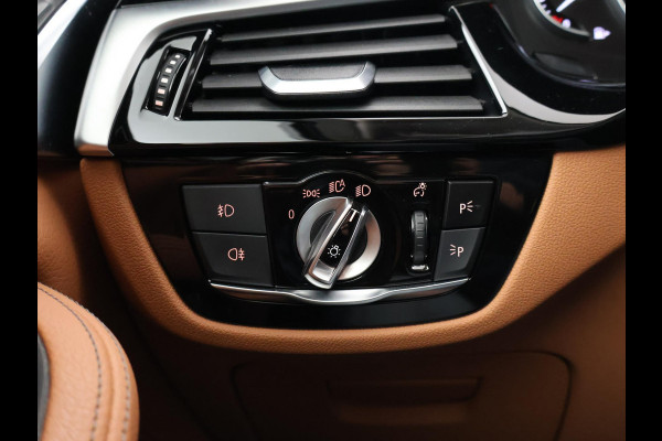 BMW 5 Serie Touring 530i H.E. SPORT-LINE 252 PK AUT8. + LEDER EXCLUSIVE / ADAPTIVE CRUISE / CARPLAY