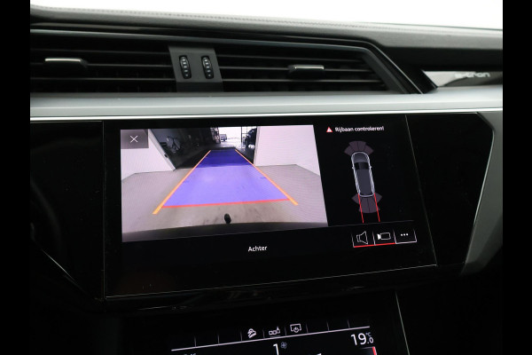 Audi e-tron 50 QUATTRO LAUCH EDITION ALL BLACK PACK + TREKHAAK | LUCHTVERING | CAMERA