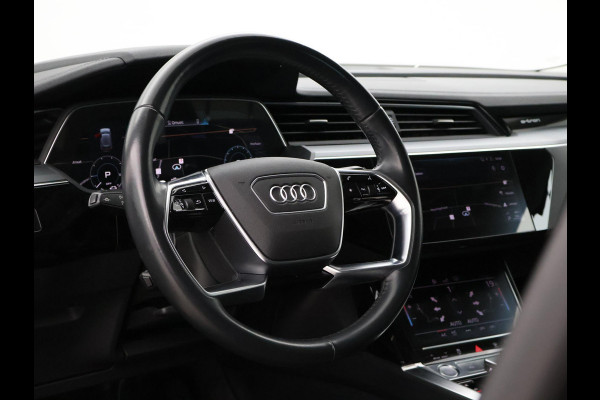 Audi e-tron 50 QUATTRO LAUCH EDITION ALL BLACK PACK + TREKHAAK | LUCHTVERING | CAMERA