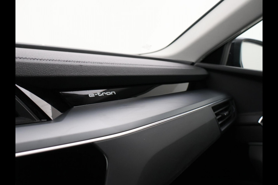 Audi e-tron 50 QUATTRO LAUCH EDITION ALL BLACK PACK + TREKHAAK | LUCHTVERING | CAMERA