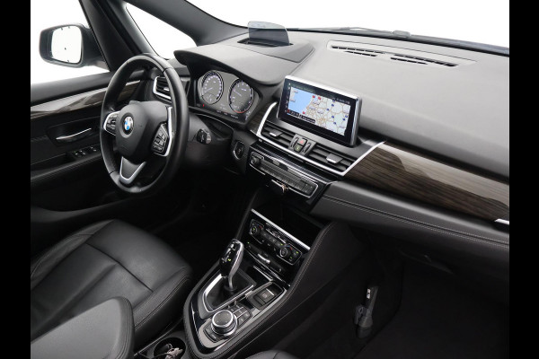 BMW 2 Serie Gran Tourer 218i 7-PERS HIGH EXECUTIVE AUT. + HEAD-UP | LEDER | AFN. TREKHAAK | CAMERA | STOELVERW.