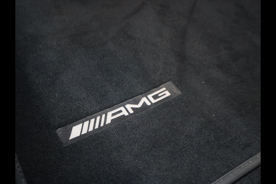 Mercedes-Benz A-Klasse 180 AUT. AMG SPORT + PANORAMA | SFEERVERLICHTING | CAMERA | ADAPTIVE CRUISE | CARPLAY