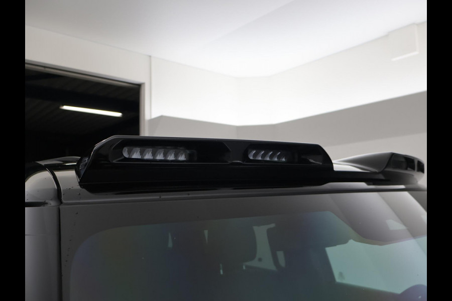 Land Rover Defender 110 P525 5.0 V8 SUPERCHARGED URBAN + MILLTEK UITLAAT | 22 INCH | WEGKL. TREKHAAK