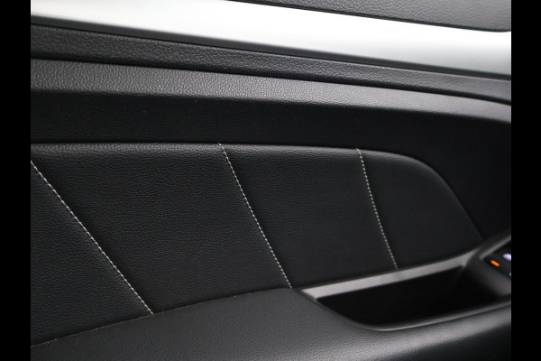 MG Mg Zs EV LUXURY 45 kWh + PANORAMA | LEDER | CAMERA | ADAPTIVE CRUISE | STOELVERWARMING