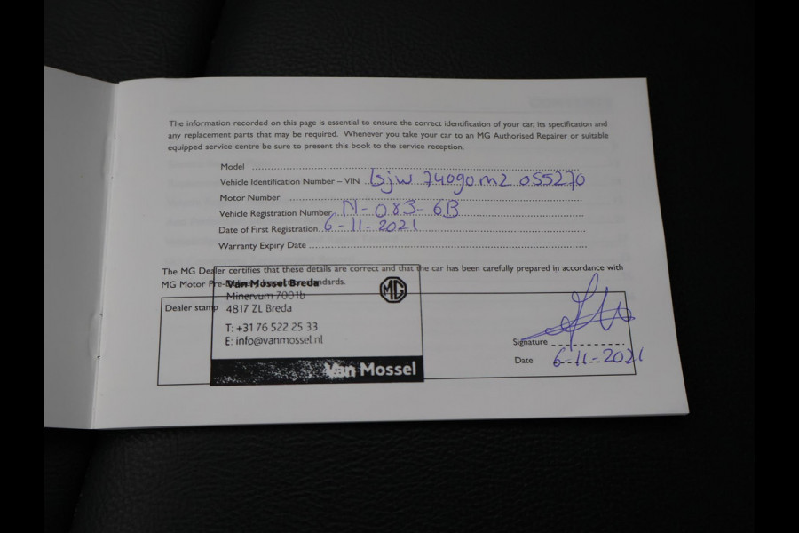 MG Mg Zs EV LUXURY 45 kWh + PANORAMA | LEDER | CAMERA | ADAPTIVE CRUISE | STOELVERWARMING