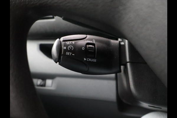 Peugeot Expert 231S 2.0 BLUEHDI 120 PREMIUM + APPLE CARPLAY | TREKHAAK | CRUISE CONTROL