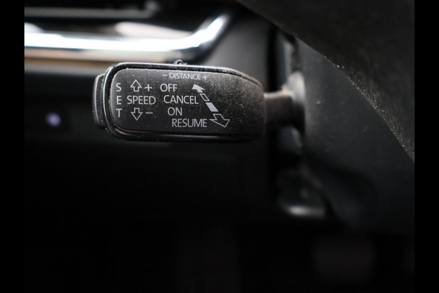 Škoda ENYAQ iV 80 + LEDER | PANORAMA | 360 CAMERA | APPLE CARPLAY | STOELVERWARMING | ADAPTIVE CRUISE