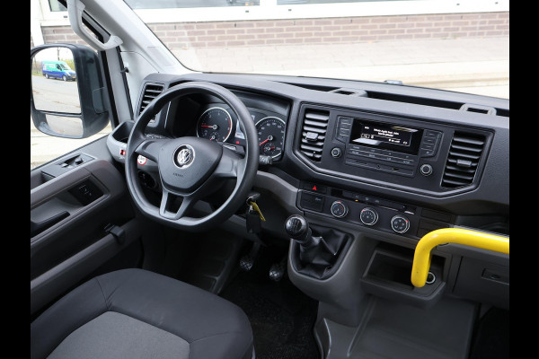 Volkswagen Crafter 2.0 TDI ROLSTOEL AUTO 9-PERS. + 4 ROLSTOELEN *EXCL. BTW* - EURO 6 - LIFT
