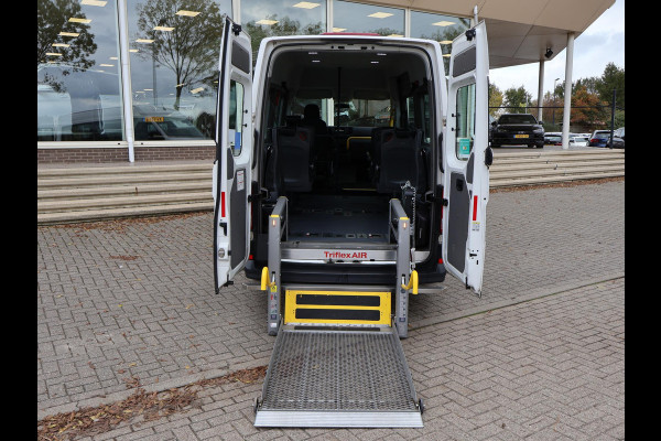 Volkswagen Crafter 2.0 TDI ROLSTOEL AUTO 9-PERS. + 4 ROLSTOELEN *EXCL. BTW* - EURO 6 - LIFT