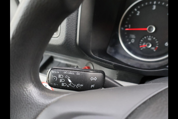 Volkswagen Crafter 2.0 TDI ROLSTOEL AUTO 9-PERS. + 4 ROLSTOELEN *EXCL. BTW* - EURO 6 - LIFT