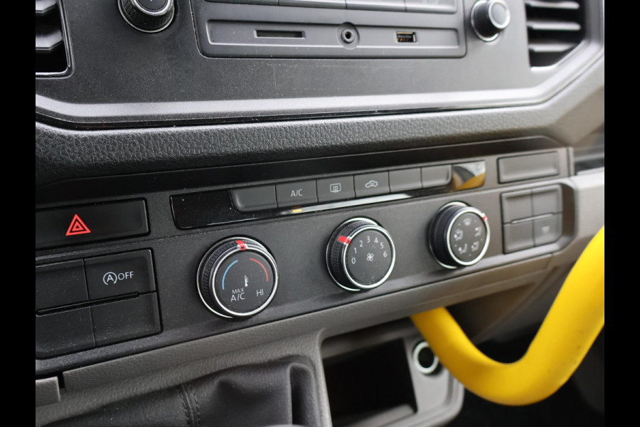 Volkswagen Crafter 2.0 TDI ROLSTOEL AUTO 9-PERS. + 4 ROLSTOELEN *EXCL. BTW* - EURO 6 - LIFT