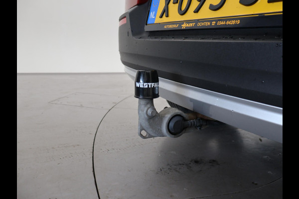 Volvo XC40 1.5 T4 RECHARGE 211 PK AUT. INSCRIPTION + TREKHAAK | LEDER | HARMAN/KARDON | STOELVERW. V+A | ADAPTIVE CRUISE