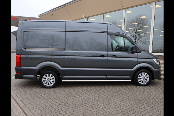 Volkswagen Crafter 35 2.0 TDI 140 PK DSG L3H3 + 3000 KG TREKHAAK + ADAPTIVE CRUISE / STUUR+ STOELVERW. / MASSAGE / LED / CAMERA