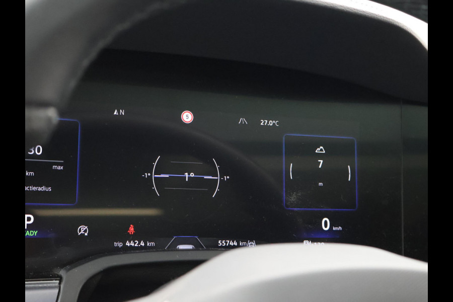 Volkswagen Touareg R 3.0 TSi V6 eHybrid 4MOTION R 462 PK *CHILI RED* + PANORAMA | STOELVENTILATIE | LUCHTVERING | DYNAUDIO | HEAD-UP DISPLAY