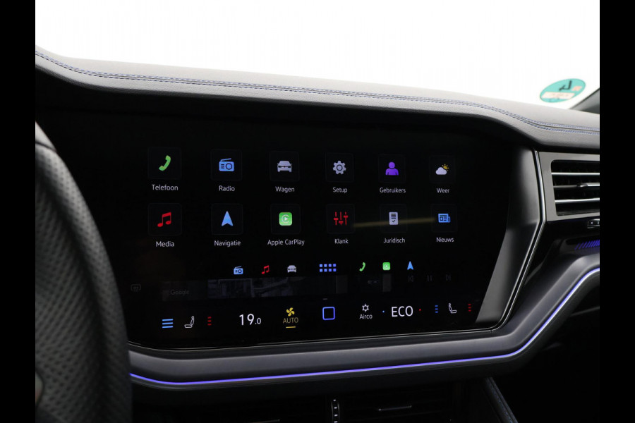 Volkswagen Touareg R 3.0 TSi V6 eHybrid 4MOTION R 462 PK *CHILI RED* + PANORAMA | STOELVENTILATIE | LUCHTVERING | DYNAUDIO | HEAD-UP DISPLAY