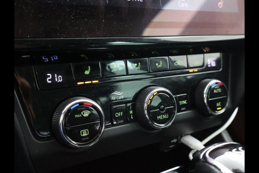 Škoda Octavia Combi 1.0 TSI DSG AUT. STYLE BUSINESS + DIGITALE COCKPIT | SFEERVERLICHTING | CARPLAY | CANTON | TREKHAAK