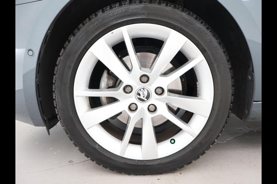Škoda Octavia Combi 1.0 TSI DSG AUT. STYLE BUSINESS + DIGITALE COCKPIT | SFEERVERLICHTING | CARPLAY | CANTON | TREKHAAK