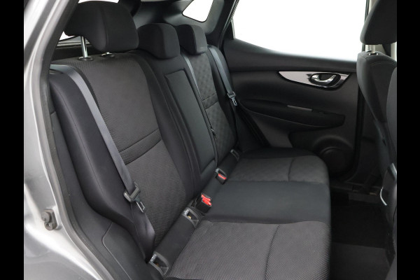 Nissan QASHQAI 1.2 + CAMERA | NAVIGATIE | STOELVERWARMING | DAB | PDC | 17 INCH | CLIMATE | CRUISE CONTROL