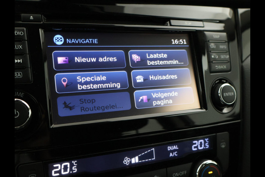 Nissan QASHQAI 1.2 + CAMERA | NAVIGATIE | STOELVERWARMING | DAB | PDC | 17 INCH | CLIMATE | CRUISE CONTROL