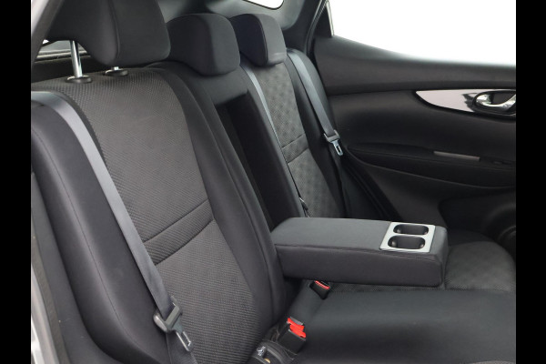 Nissan QASHQAI 1.2 + CAMERA | NAVIGATIE | STOELVERWARMING | DAB | PDC | 17 INCH | CLIMATE | CRUISE CONTROL